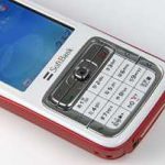 「Nokia N73」日本でも通話できるSymbian搭載ガラケー