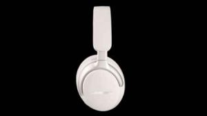 Bose QuietComfort Ultra Headphonesの側面。ホワイトカラー。
