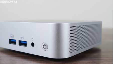AIで最強「GEEKOM A8」ミニPCのメリット・デメリットを解説 - 秋葉原ぶらり