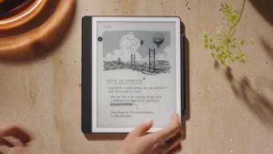 Kindle Scribe (2024) top