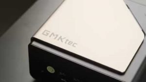 GMKtec EVO-T1 本体 前面 上部