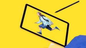 Wacom MovinkPad 11 外観。背景は黄色。
